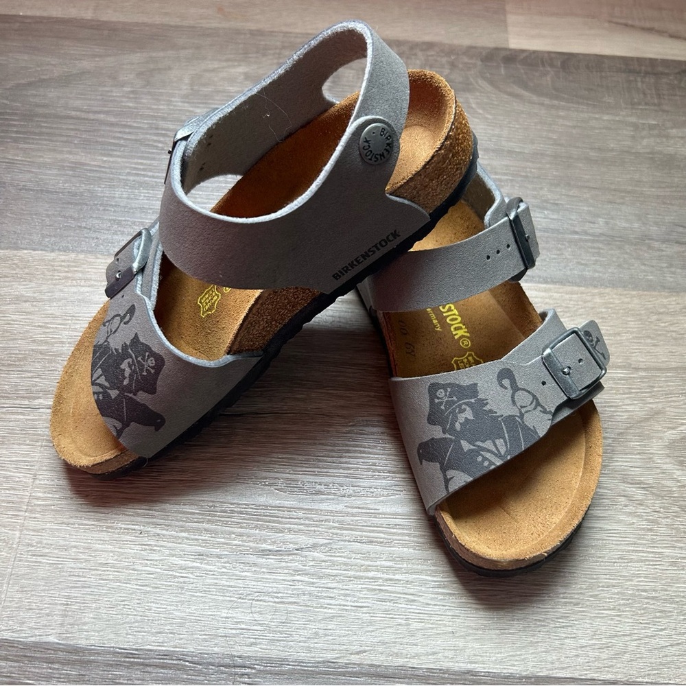 Birkenstock Kids Gray Pirate Sandals NWOT